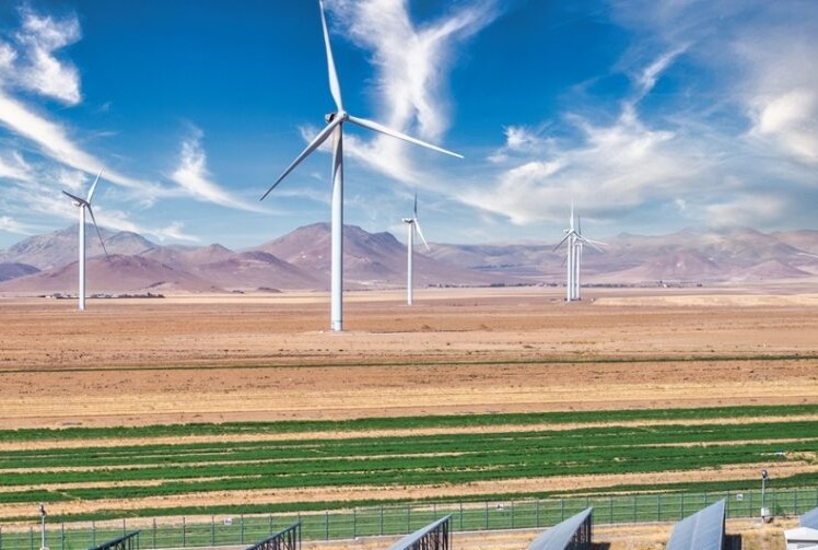 مپنا بازیگر اصلی نیروگاه‌های بادی ایران در نیمه نخست ۱۴۰۴